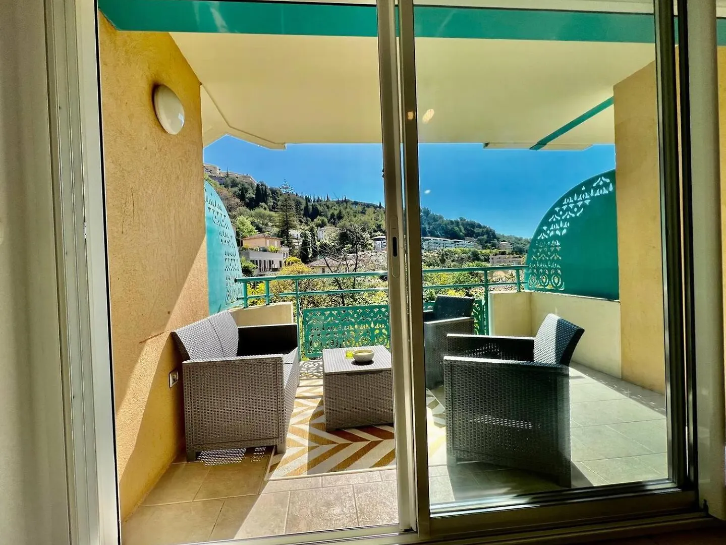 Quiet Studio Swimming Pool Roquebrune France